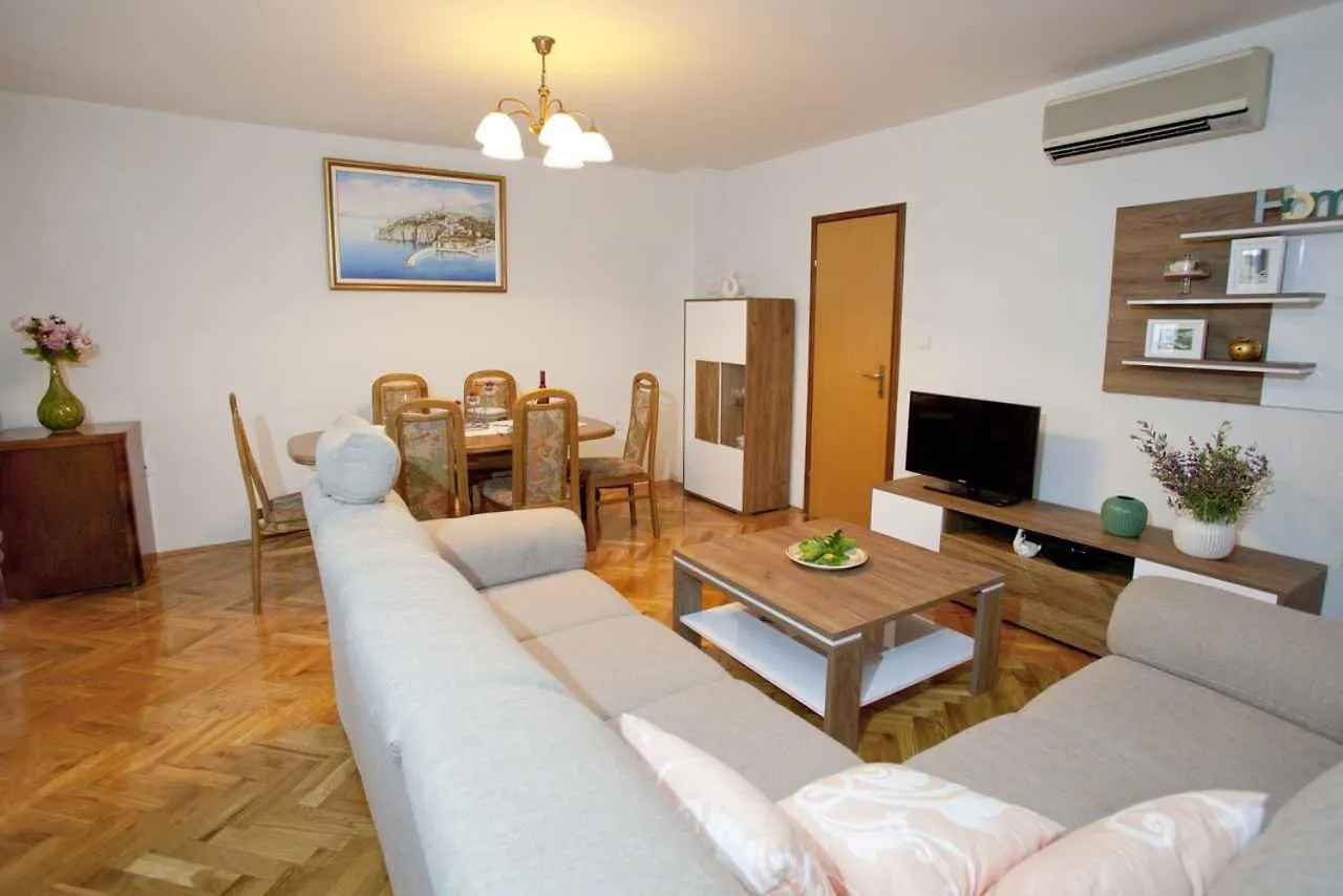 Apartment In Vrbnik - Insel Krk 36848