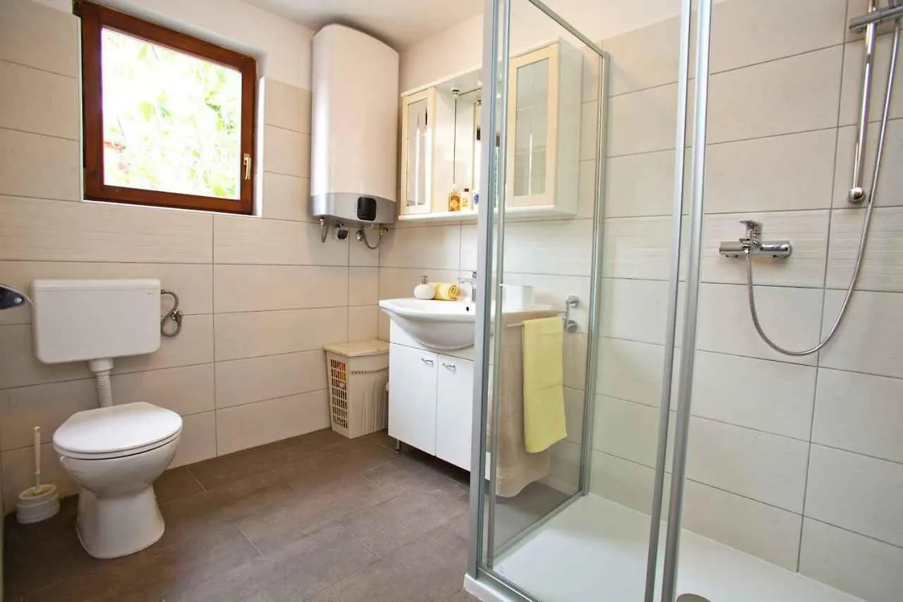 Apartment In Vrbnik - Insel Krk 36848