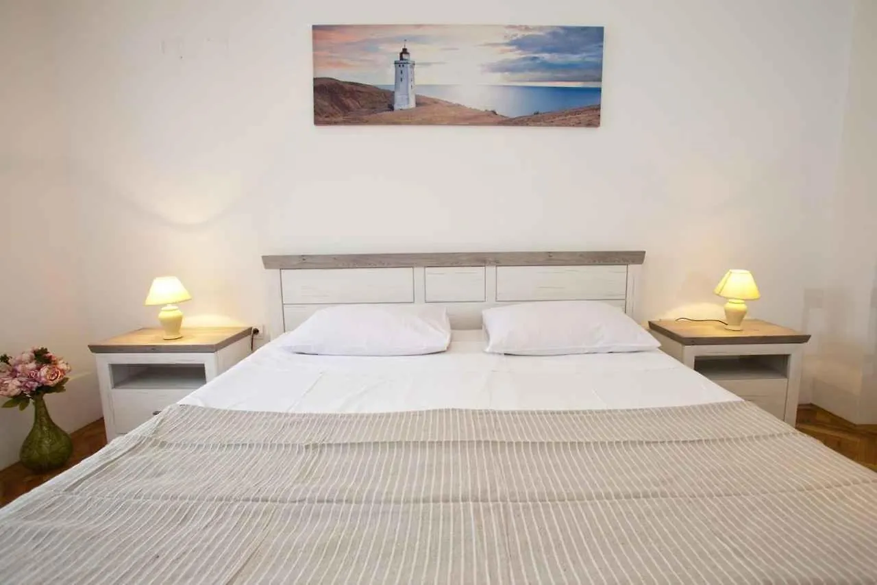 Apartment In Vrbnik - Insel Krk 36848